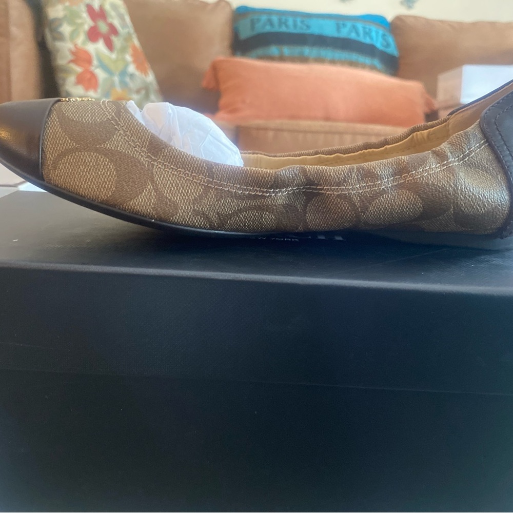 Coach Signature Brown Cap Toe Ballet Flats - Picture 2 of 4